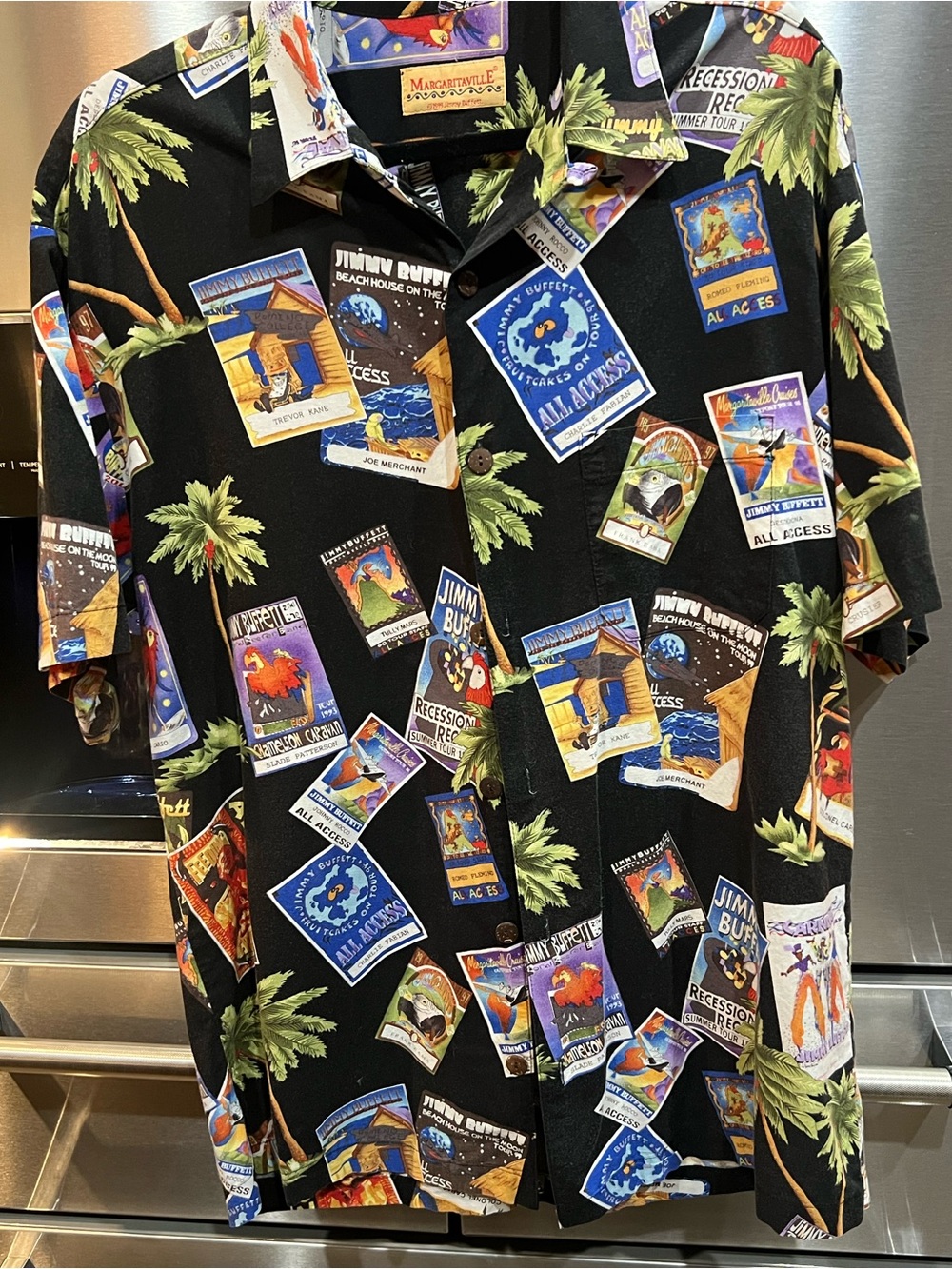 Vintage Jimmy Buffett
Margaritaville Parrothead 1999
Backstage Pass Shirt